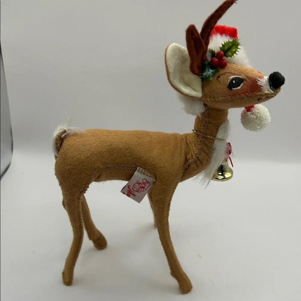 Annalee Brown Reindeer with Red Santa Hat